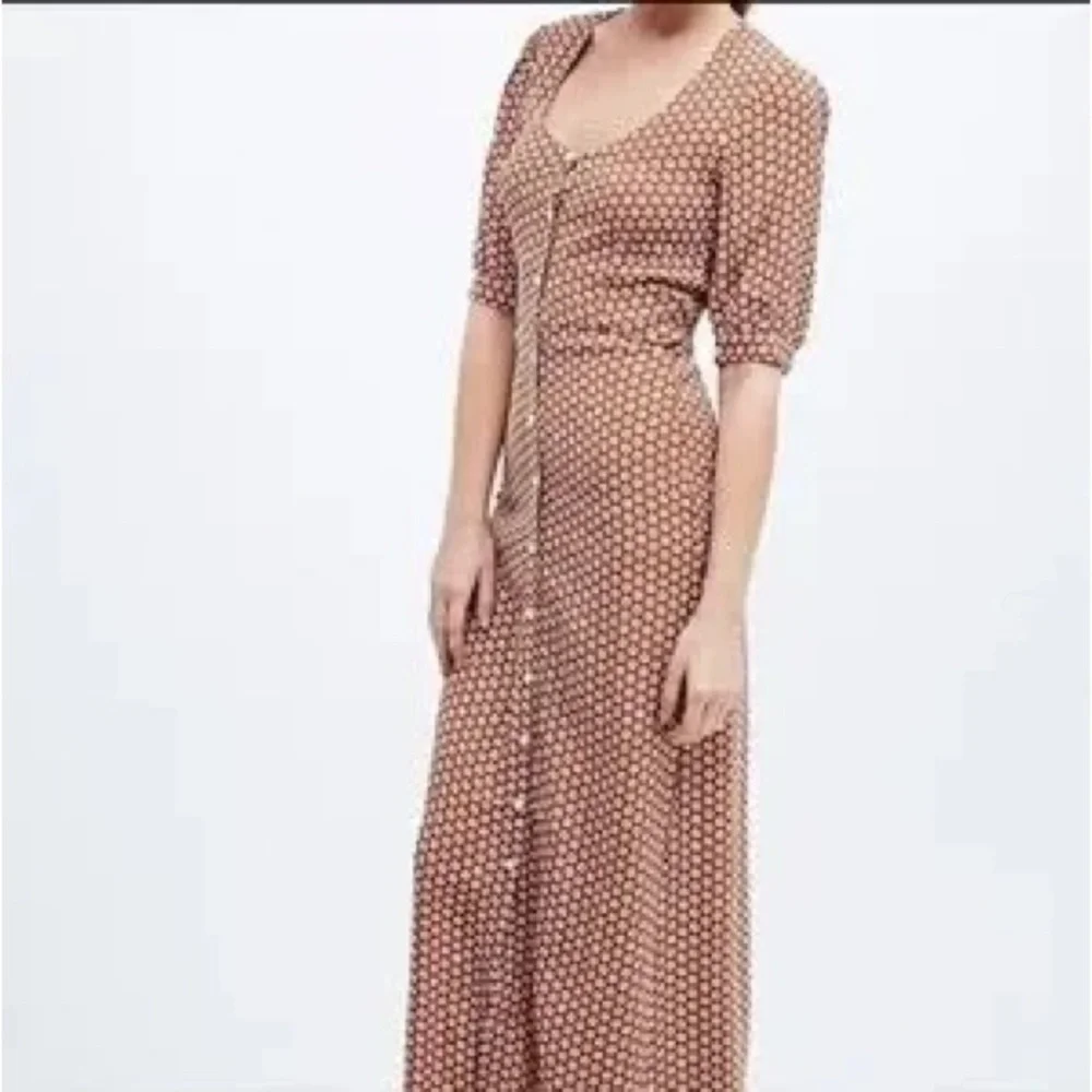 Elegant Polka Dot Maxi Dress - Picture 2 of 12